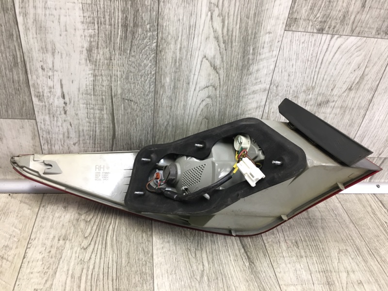 Фонарь наружный правый SONATA YF 10-14 Седан