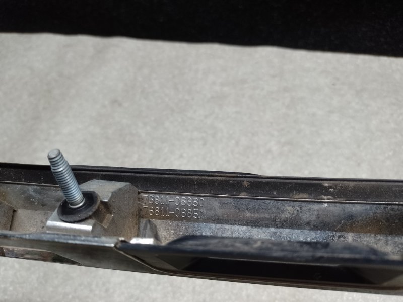 Панель подсветки номера CAMRY 55 14-17 2016 2.5 2ARFXE Панель подсветки номера CAMRY 55 14-17 2016 2.5 2ARFXE