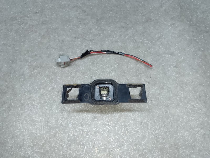 Камера заднего вида CAMRY 55 14-17 2016 2.5 2ARFXE Камера заднего вида CAMRY 55 14-17 2016 2.5 2ARFXE