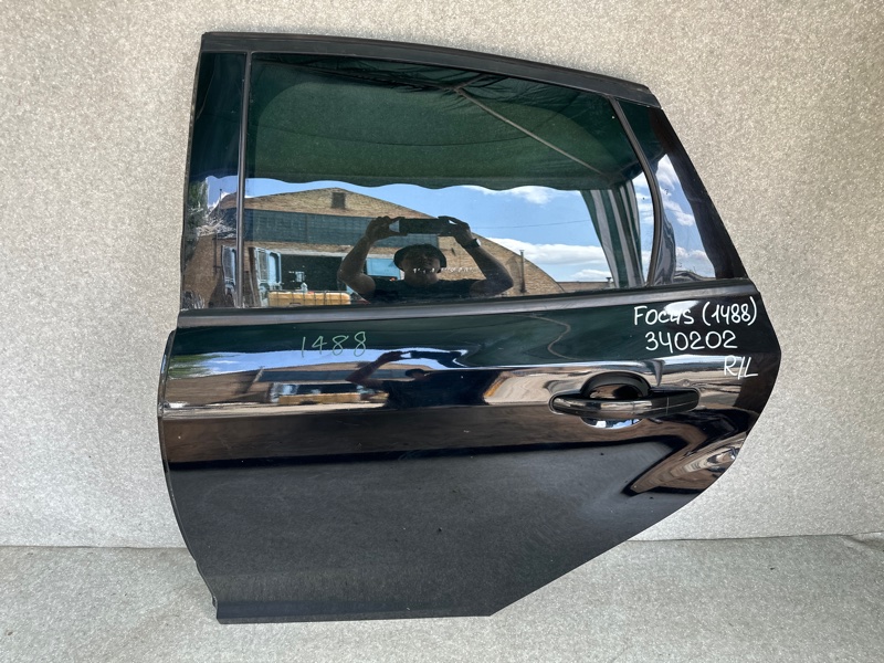 Дверь задняя левая FOCUS 10-18 2016 C20HDTX 2.0L EcoBoost