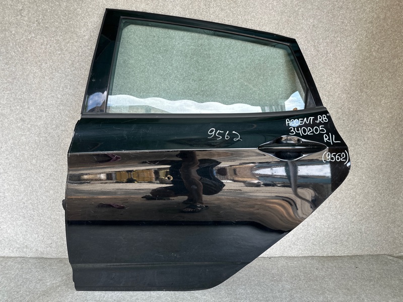 Дверь задняя левая HYUNDAI ACCENT RB 10- 2014 ХЭТЧБЭК 1.6 G4FD 77003-1R461 Б/У
