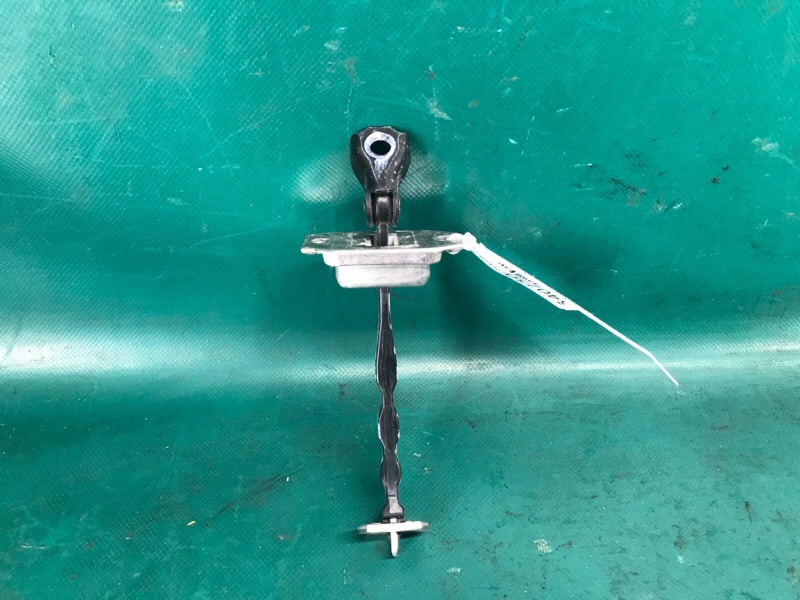 Ограничитель двери задний левый X-TRAIL/ROGUE T32 13-20 2016 2.5 QR25DE