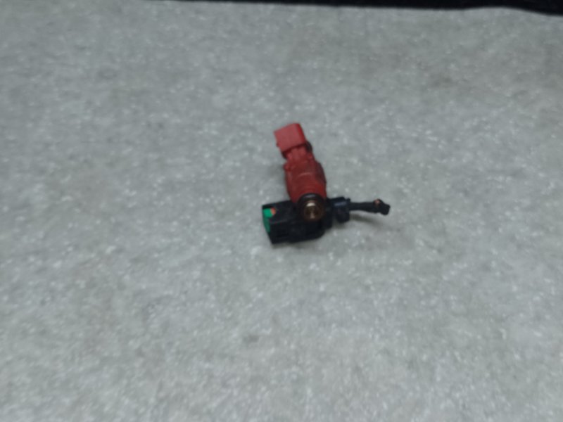 Форсунка топливная HYUNDAI ELANTRA AD 16- 2.0 G4NH Форсунка топливная HYUNDAI ELANTRA AD 16- 2.0 G4NH