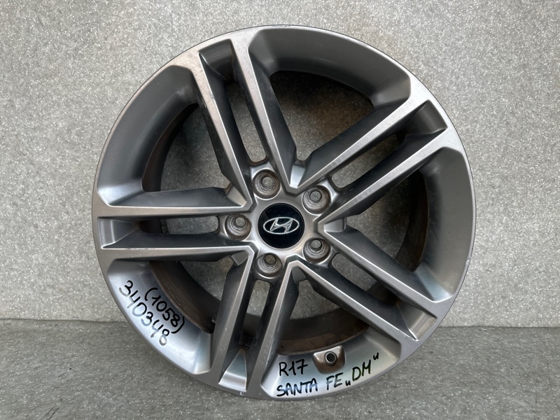 Запчасть диск r17 HYUNDAI SANTA FE (DM) 12-18 2017 2.4 G4KJ 52910-2W210 Б/У Диск R17 HYUNDAI SANTA FE (DM) 12-18 2017 2.4 G4KJ 52910-2W210 Б/У