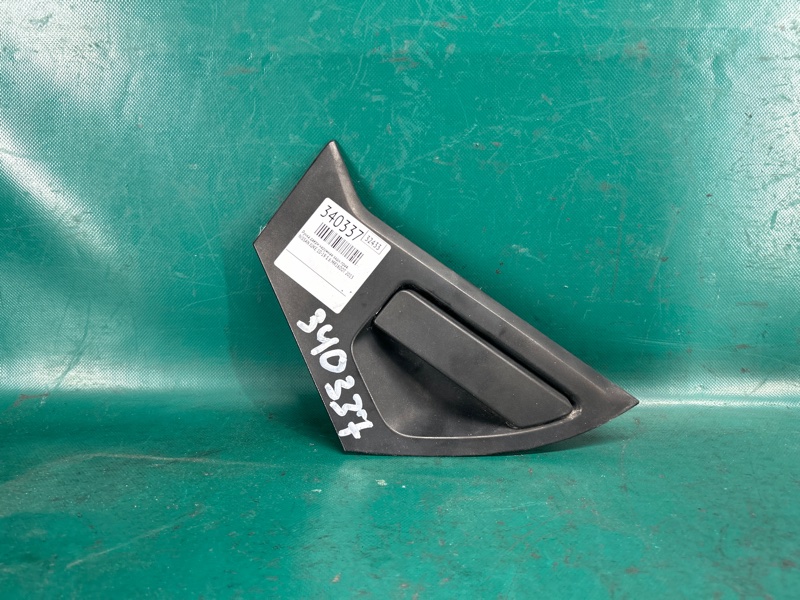 Запчасть ручка двери наружная задняя правая NISSAN JUKE 10-19 2013 1.6 MR16DDT 82606-1KA0A Б/У Ручка двери наружная задняя правая NISSAN JUKE 10-19 2013 1.6 MR16DDT 82606-1KA0A Б/У