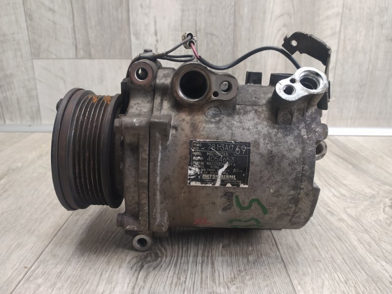Компрессор кондиционера MITSUBISHI OUTLANDER XL 05-13 2007 2.4 4B12 7813A069 Б/У