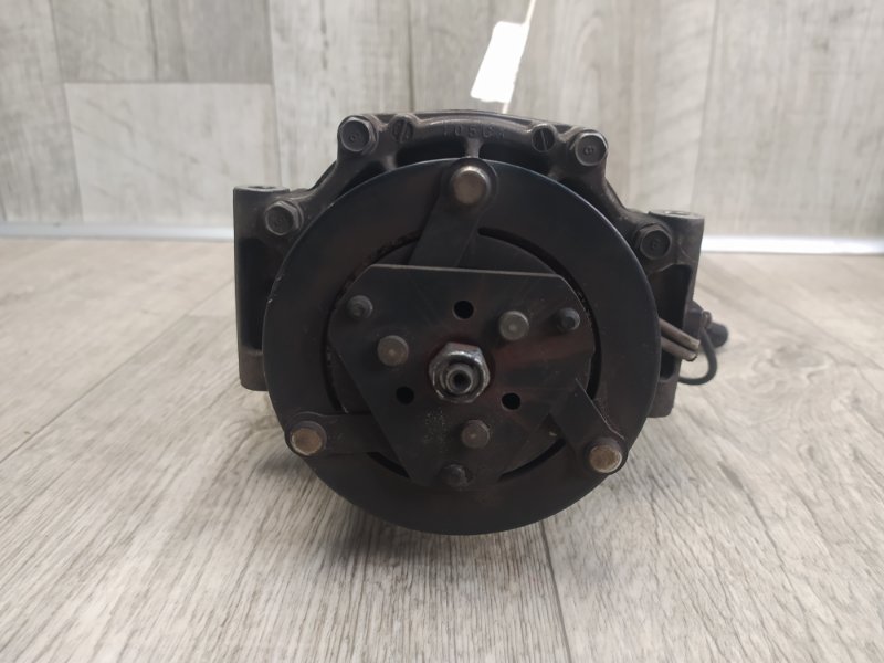 Компрессор кондиционера OUTLANDER XL 05-13 2007 2.4 4B12