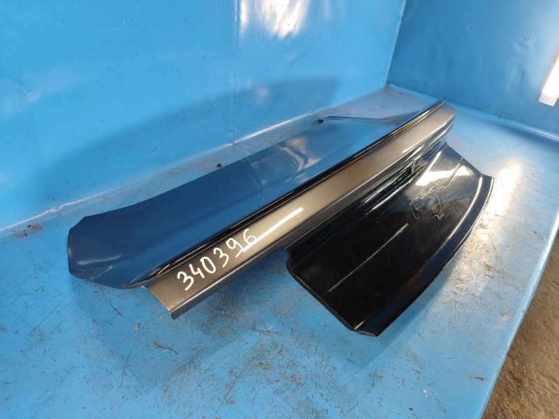 Крышка багажника FORD MUSTANG 15-