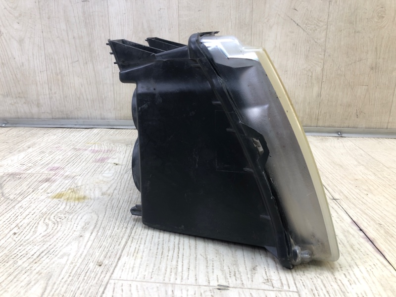 Фара левая FORD EXPEDITION 03-06