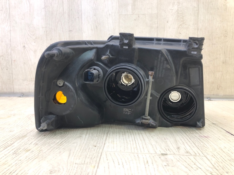 Фара левая EXPEDITION 03-06