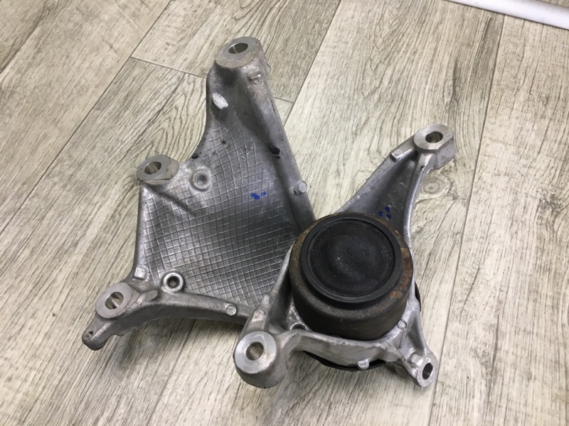 Подушка АКПП левая ACURA RDX 12-19 50870-TX4-A01 Б/У