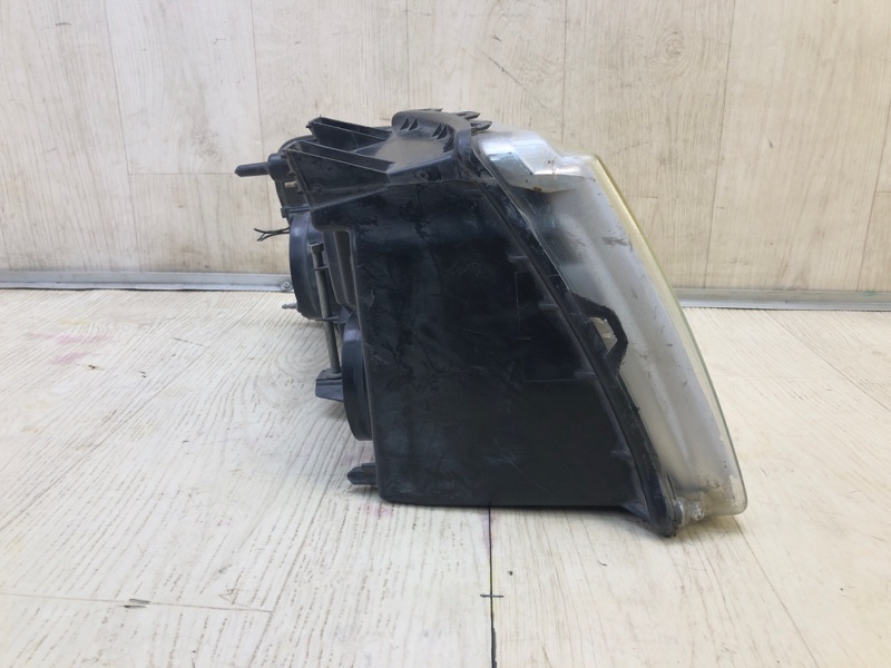 Фара левая FORD EXPEDITION 03-06 Фара левая FORD EXPEDITION 03-06