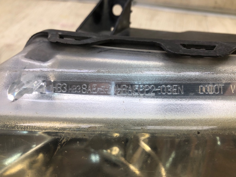 Фара левая EXPEDITION 03-06 Фара левая EXPEDITION 03-06