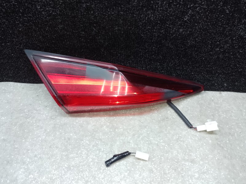 Фонарь внутренний левый HONDA CIVIC FC/FK 15- 2019 2.0L 4 34155-TBA-A01 Б/У