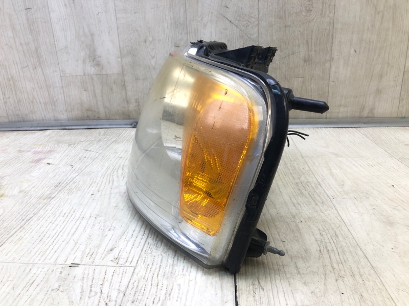 Фара левая EXPEDITION 03-06 Фара левая EXPEDITION 03-06