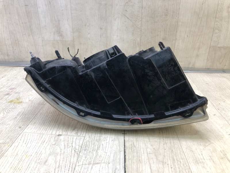 Фара левая EXPEDITION 03-06 Фара левая EXPEDITION 03-06