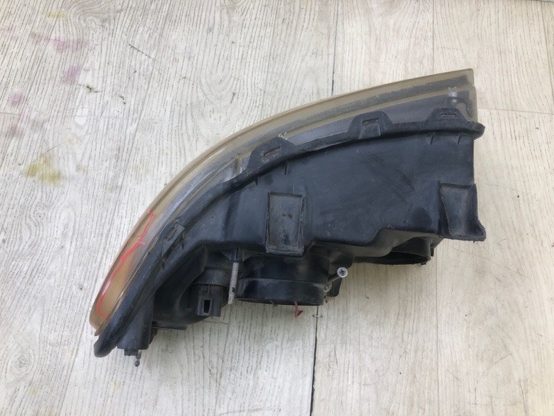 Фара левая EXPEDITION 03-06 Фара левая EXPEDITION 03-06