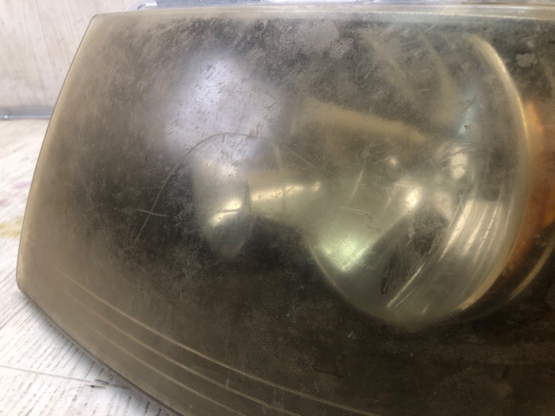 Фара левая EXPEDITION 03-06 Фара левая EXPEDITION 03-06