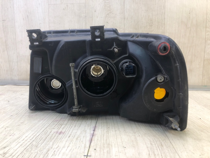 Фара правая EXPEDITION 03-06 Фара правая EXPEDITION 03-06