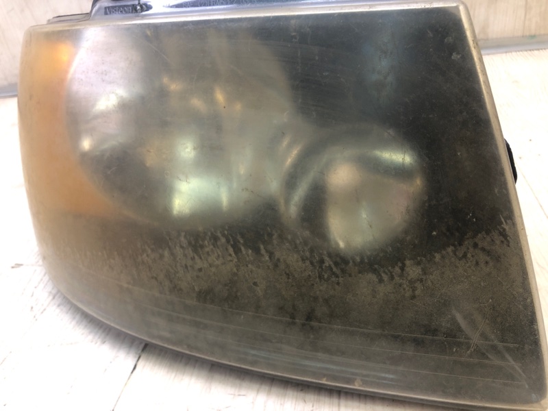 Фара правая EXPEDITION 03-06 Фара правая EXPEDITION 03-06