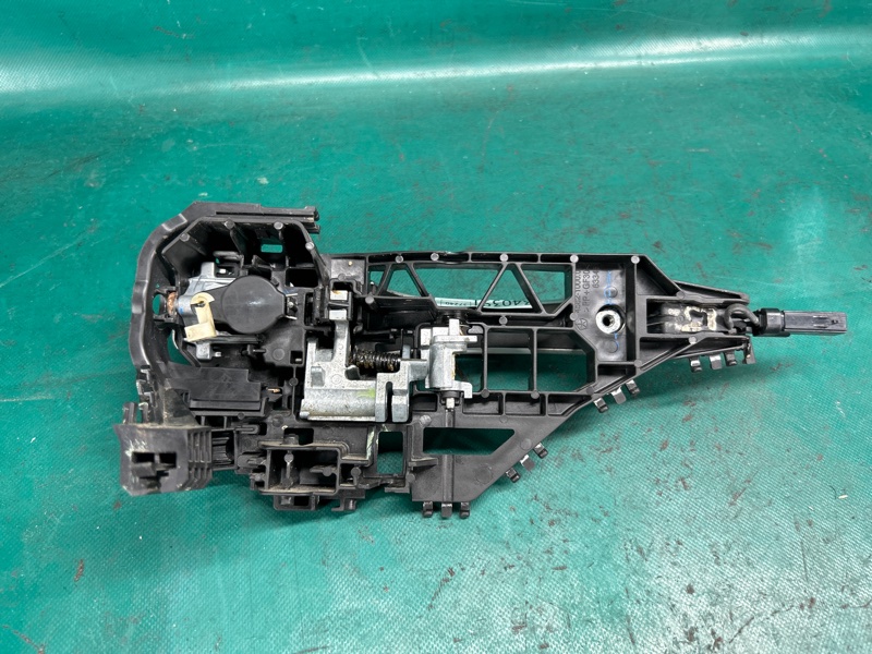 Ручка двери наружная передняя левая DODGE JOURNEY 08-20 3.6 ERB