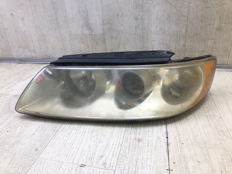 Фара левая HYUNDAI GRANDEUR 05-11 TG 921013L051 Б/У