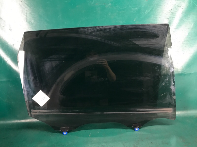 Стекло двери заднее правое NISSAN X-TRAIL/ROGUE T32 13-20 2014 2.5 QR25DE 82300-4BA0B Б/У
