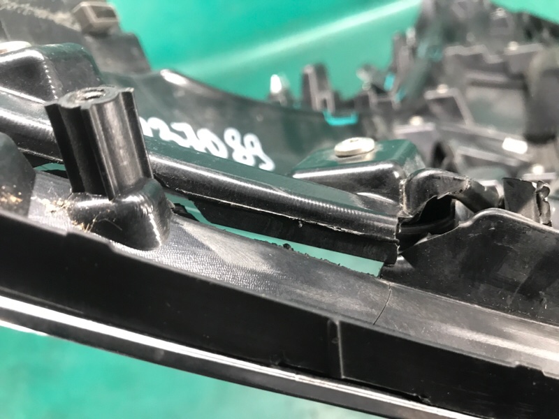 Решетка радиатора MDX (YD3) 13-21 2014 Внедорожник 3.5 J35Y5