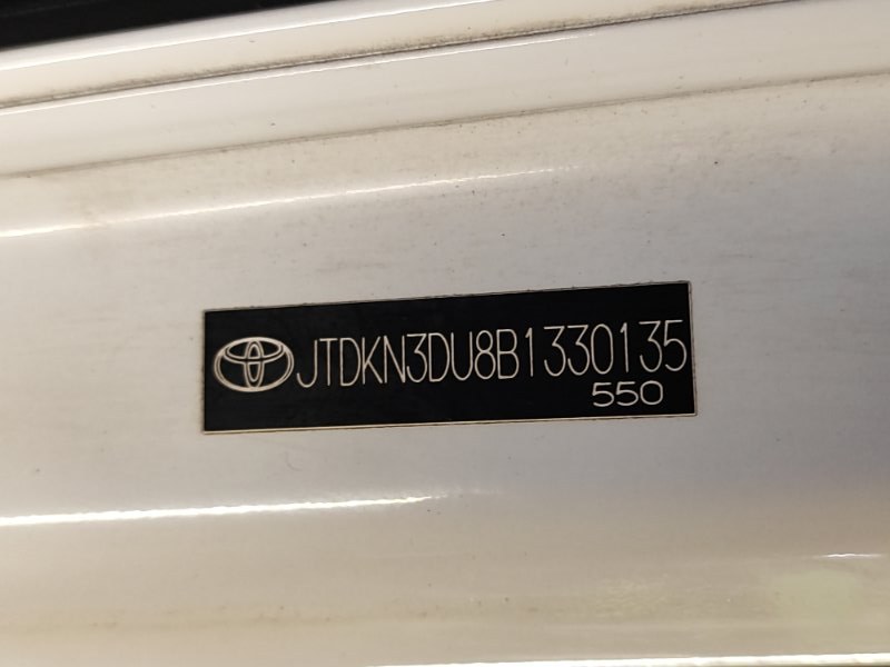 Крышка багажника PRIUS - 30 09-17