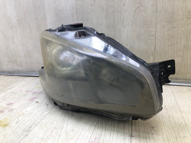 Фара правая MAXIMA A35 08-15