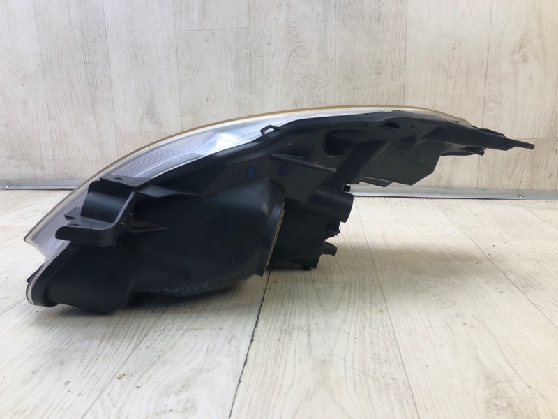 Фара правая ALTIMA L32 07-12