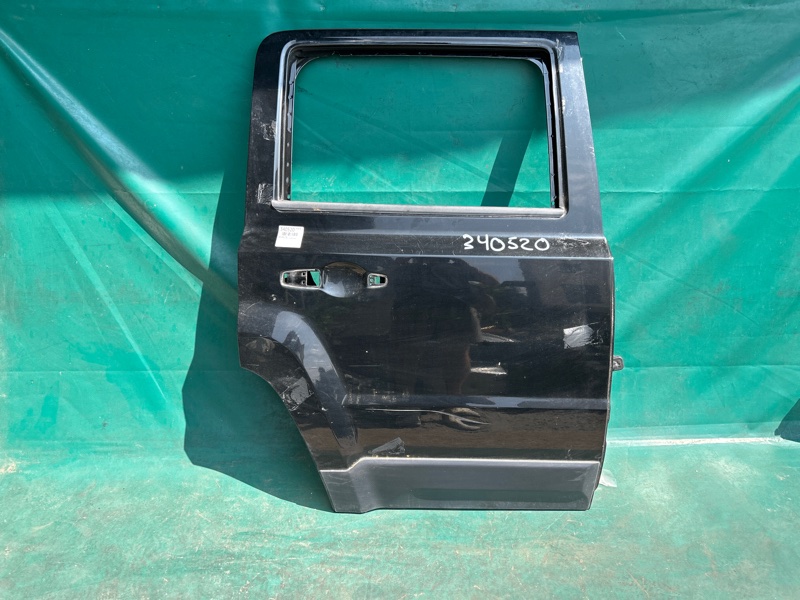 Запчасть дверь задняя правая JEEP PATRIOT 10-17 2016 2.0 ECN 68079388AD Б/У Дверь задняя правая JEEP PATRIOT 10-17 2016 2.0 ECN 68079388AD Б/У