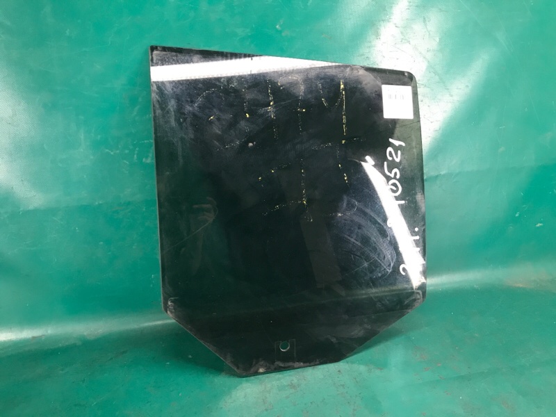 Запчасть стекло двери заднее правое JEEP PATRIOT 10-17 2016 2.0 ECN 5155454AB Б/У Стекло двери заднее правое JEEP PATRIOT 10-17 2016 2.0 ECN 5155454AB Б/У