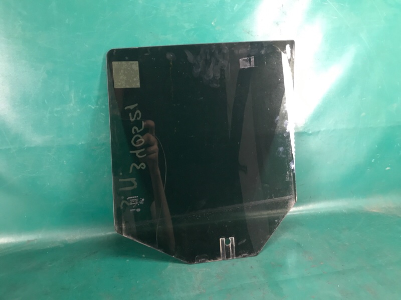 Стекло двери заднее правое JEEP PATRIOT 10-17 2.0 ECN Стекло двери заднее правое JEEP PATRIOT 10-17 2.0 ECN