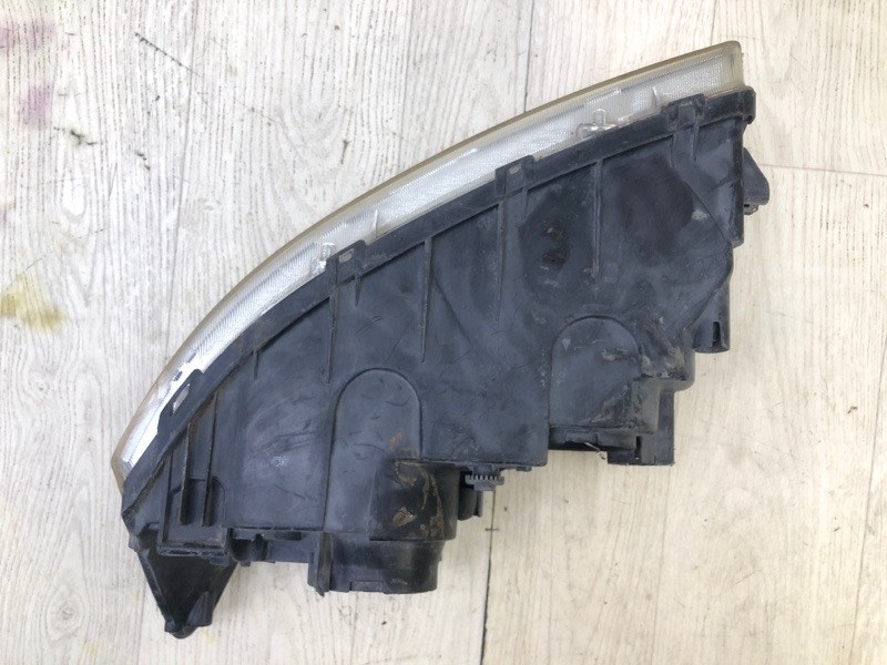 Фара правая SONATA NF 04-10