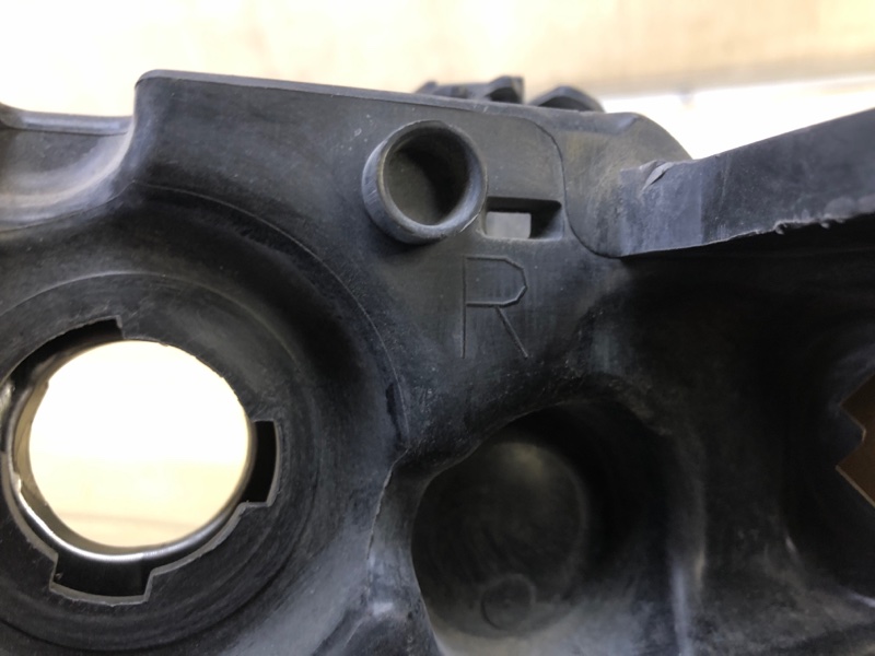 Фара правая TAURUS 07-09