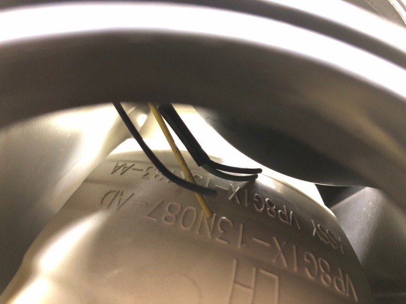 Фара левая TAURUS 07-09