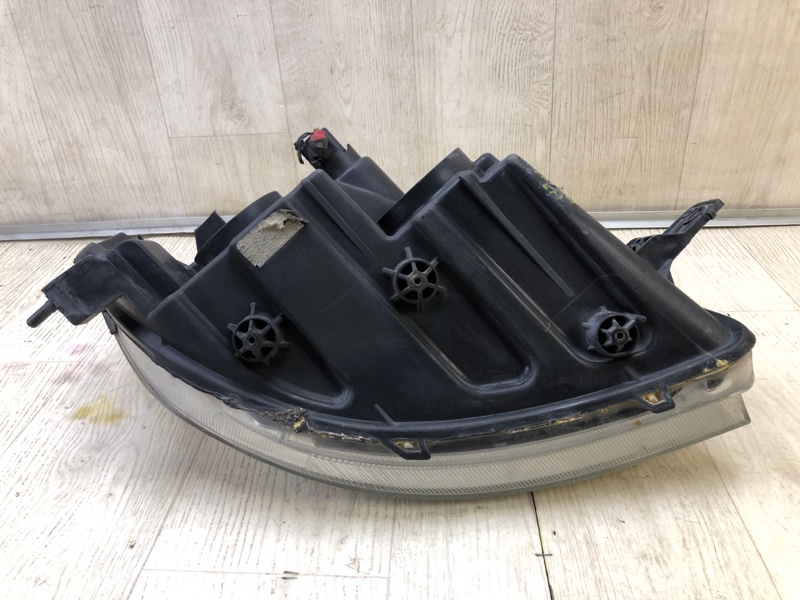 Фара левая TAURUS 07-09