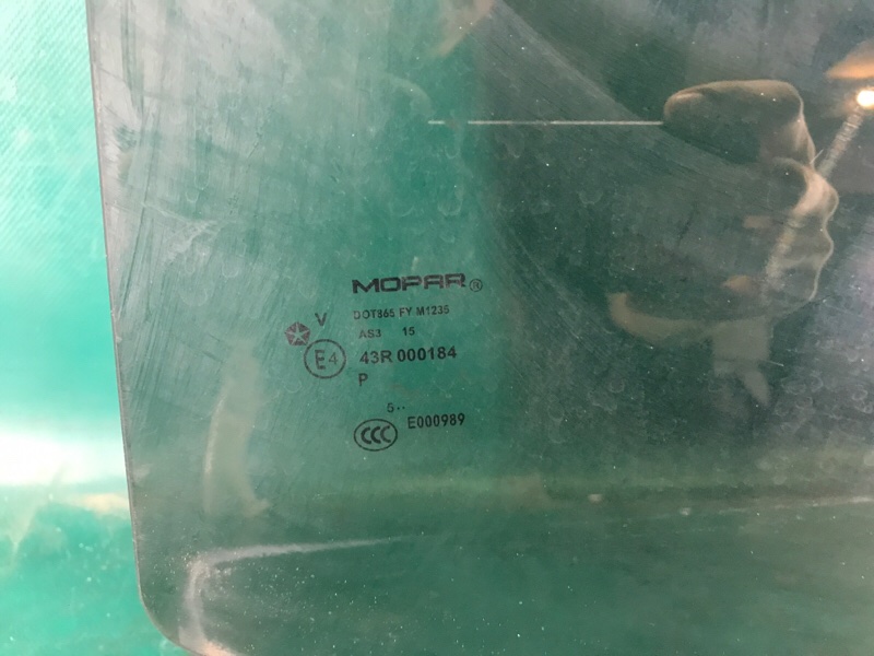 Стекло двери заднее левое JEEP PATRIOT 10-17 2.0 ECN Стекло двери заднее левое JEEP PATRIOT 10-17 2.0 ECN