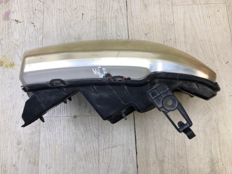 Фара правая F-150 2004–08