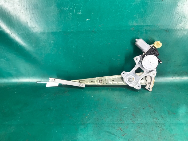 Стеклоподъемник задний левый INFINITI FX/QX70 S51 08-17 2009 3.5 VQ35HR 82721-EG000 Б/У