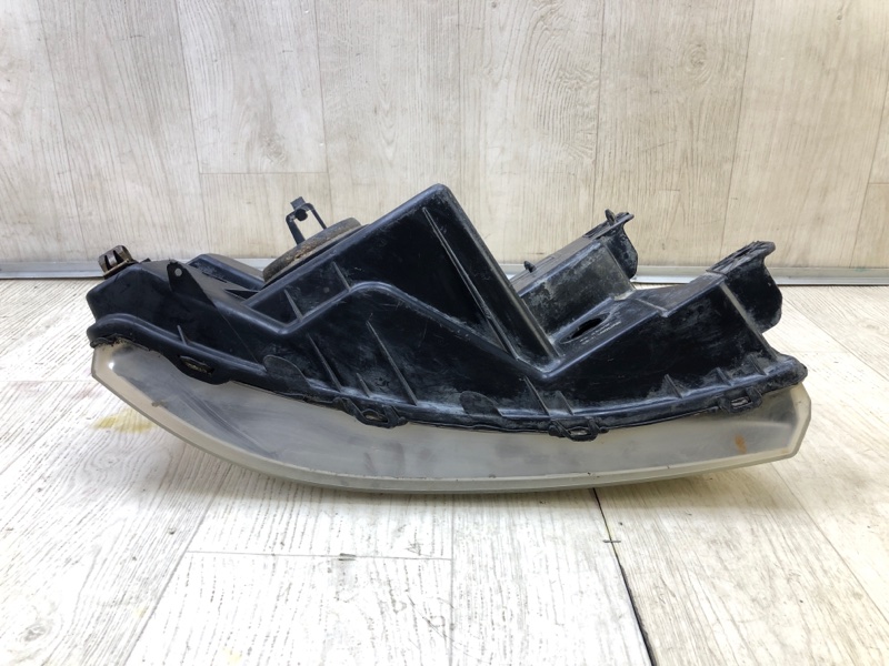 Фара левая F-150 2004–08 Фара левая F-150 2004–08