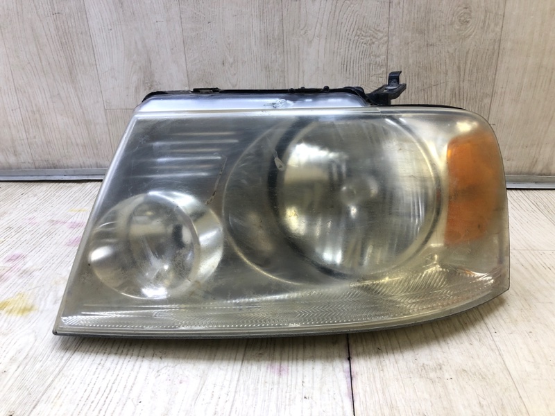 Фара левая FORD F-150 2004–08 7L3Z-13008-GA Б/У