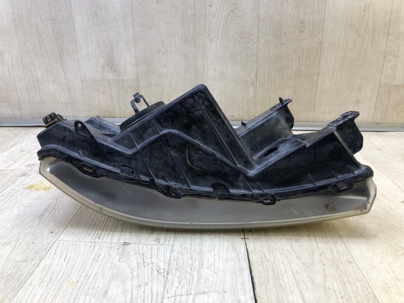 Фара левая F-150 2004–08