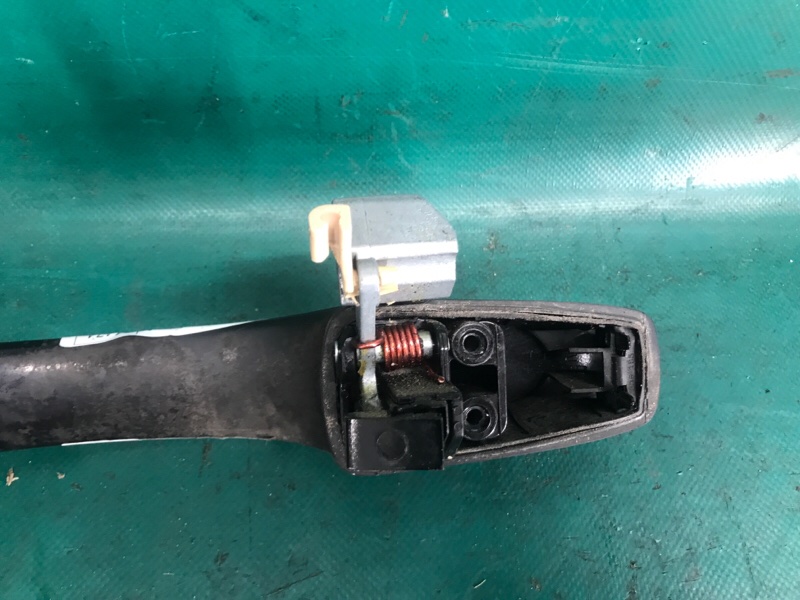 Ручка двери наружная передняя правая JEEP PATRIOT 10-17 2.0 ECN Ручка двери наружная передняя правая JEEP PATRIOT 10-17 2.0 ECN