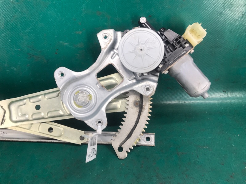 Стеклоподъемник задний правый FX/QX70 S51 08-17 2009 3.5 VQ35HR