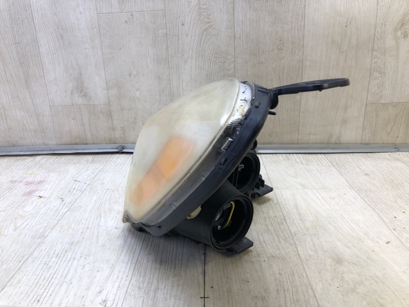 Фара левая ENTOURAGE 06-09