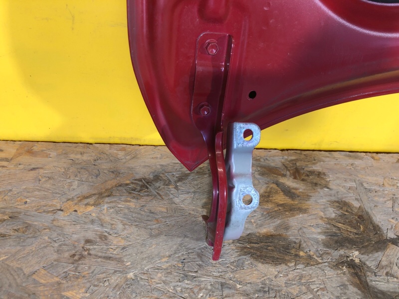 Запчасть петля капота правая HYUNDAI KONA OS 17-23 79120-J9000 Б/У Петля капота правая HYUNDAI KONA OS 17-23 79120-J9000 Б/У