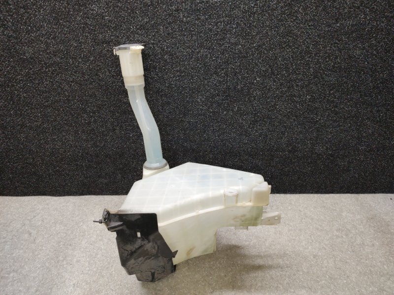 Бачок омывателя LAND CRUISER PRADO 120 02-09