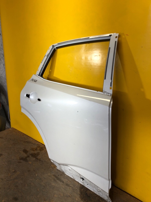 Дверь задняя правая NISSAN QASHQAI 21-